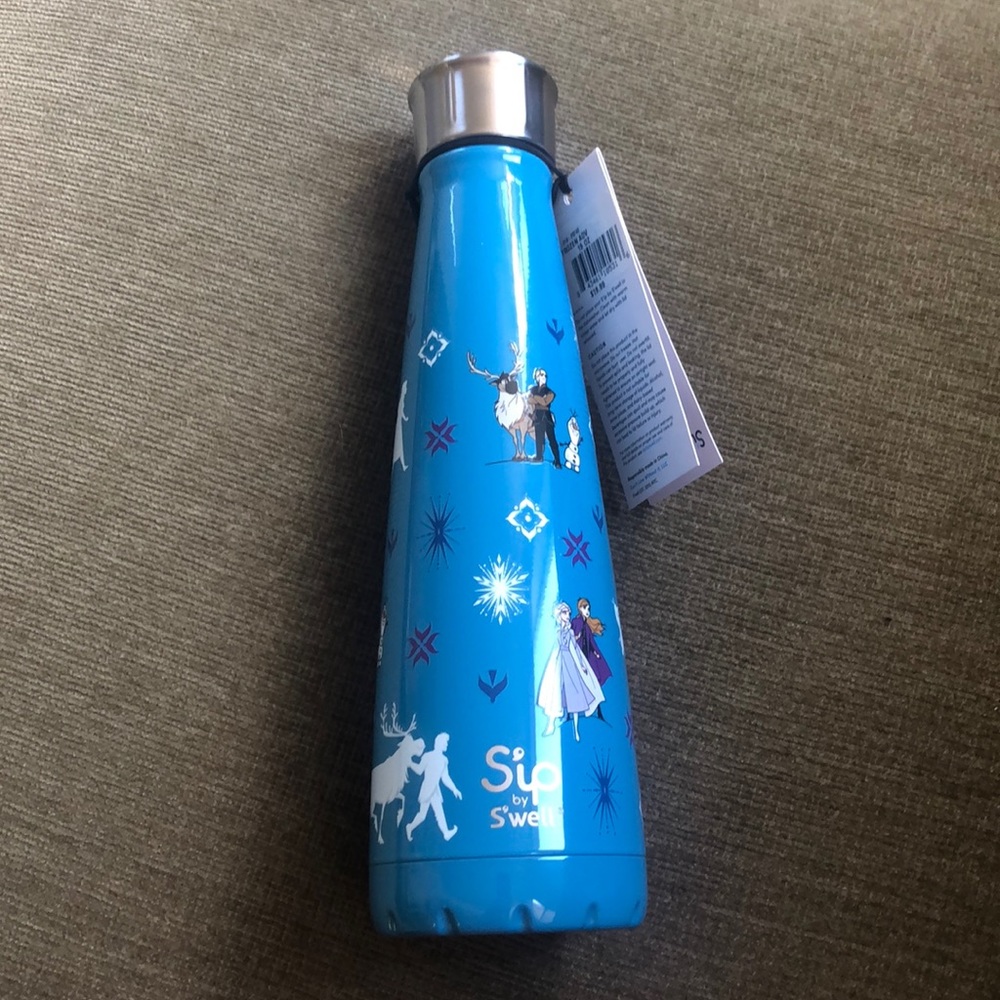 NWT Frozen sip by swell 17oz.